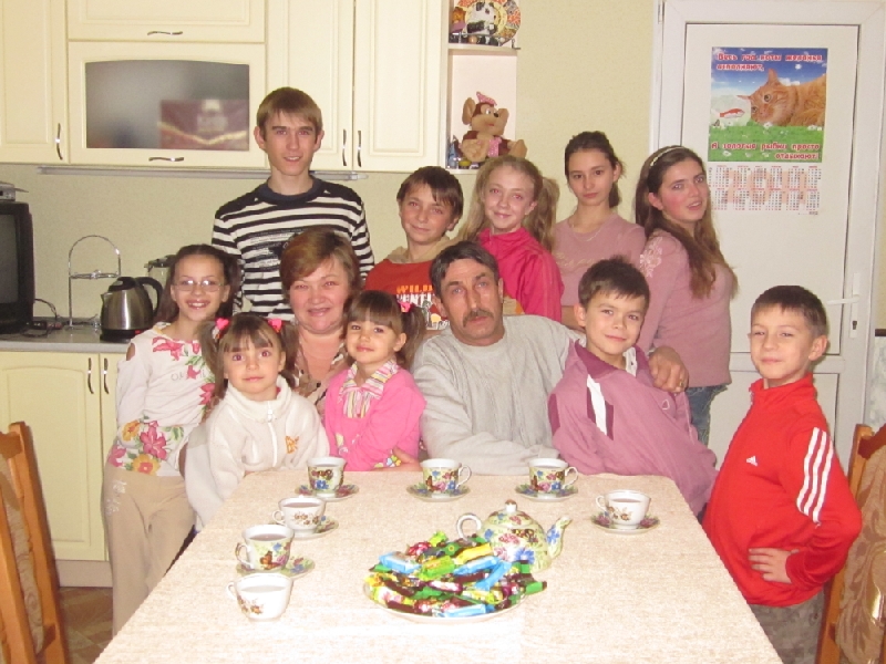 Вітання від ДБСТ "Каравела"