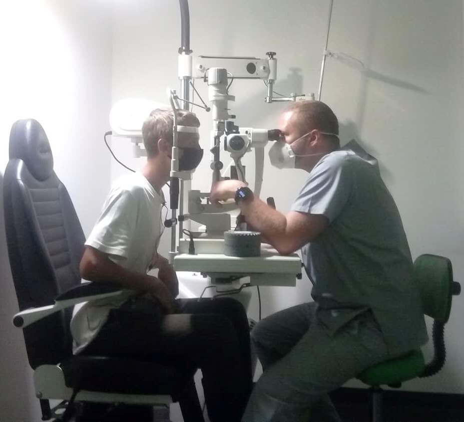 Окуляри для випускника