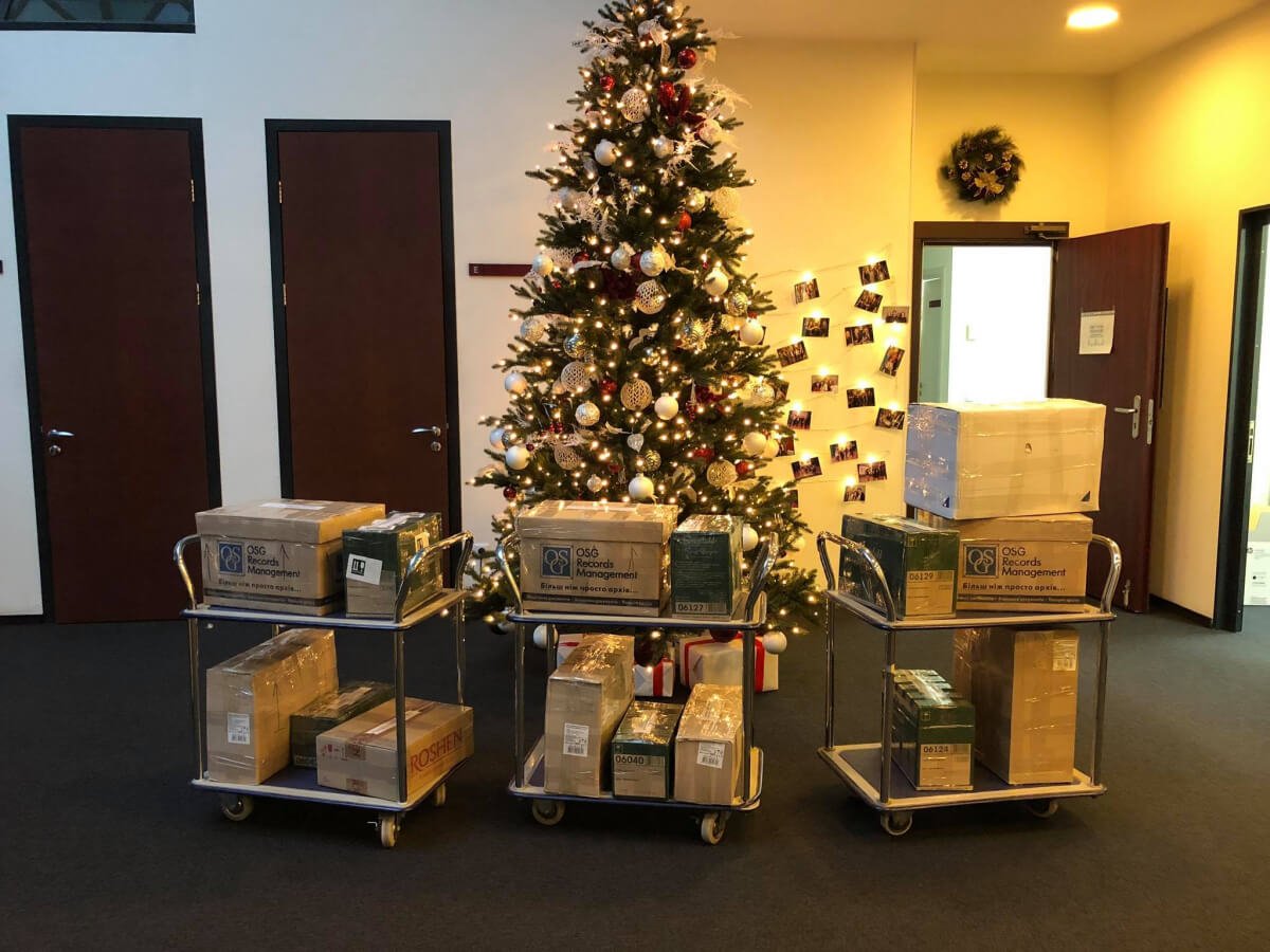 Дякуємо за новорічні подарунки для наших родин!