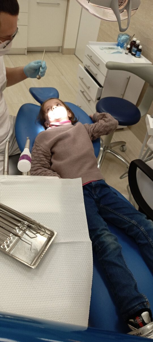 Здорові зуби для дітей з ДБСТ Пересенчук (english version bellow)