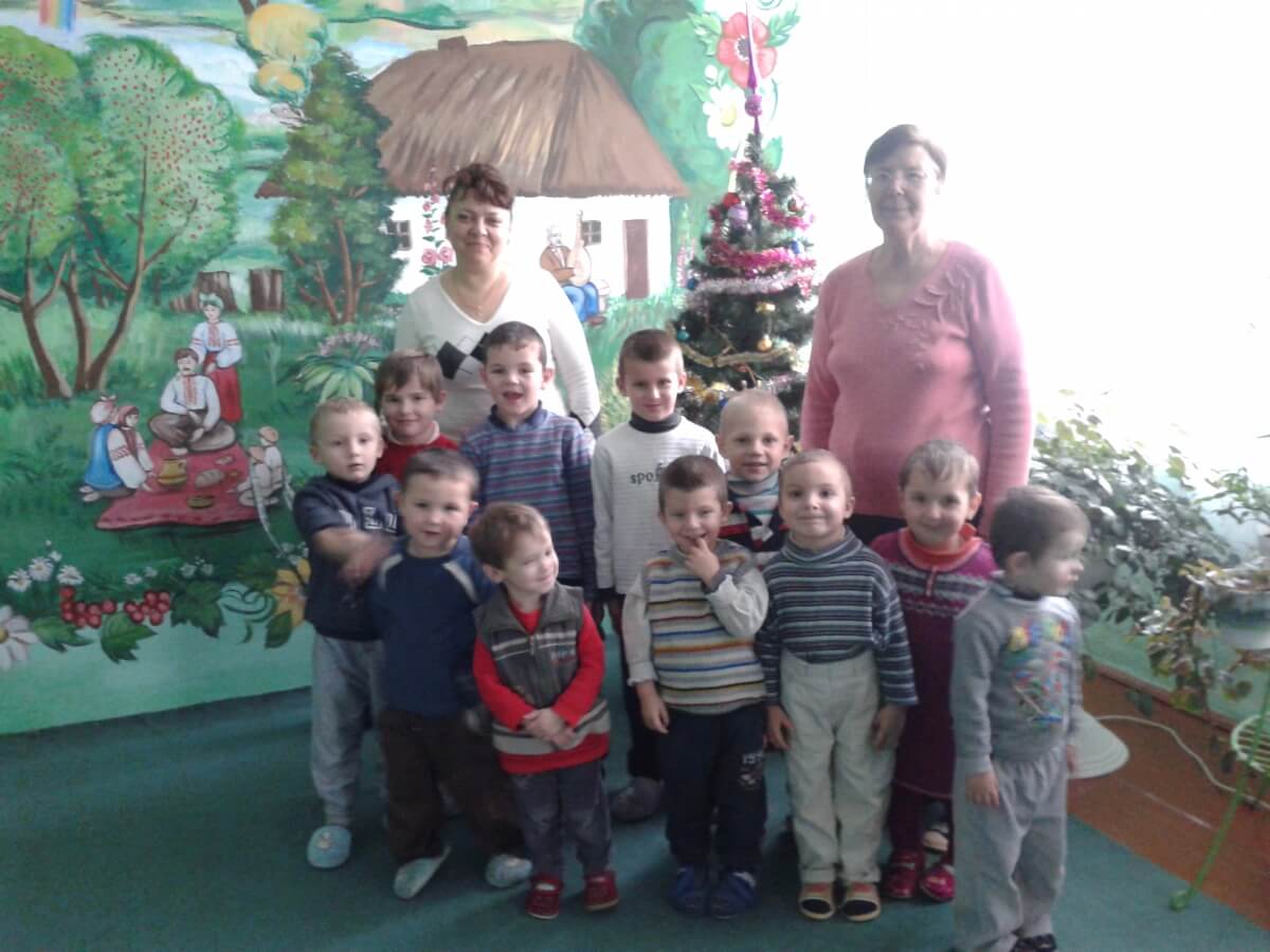 У рамках проекту «Творимо добро разом!» надано допомогу ще п'яти дитячим будинкам