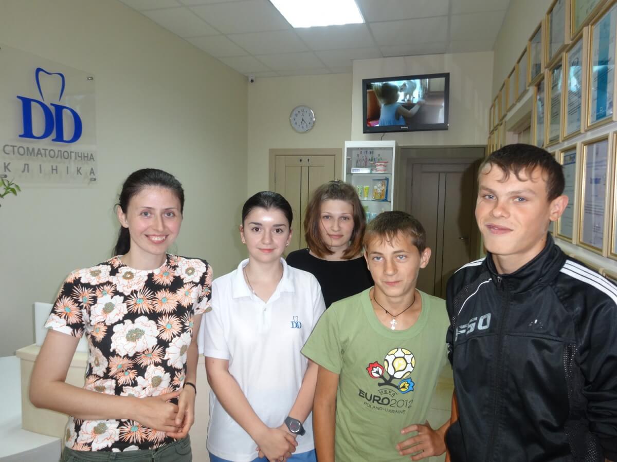 Стоматологічна клініка «DD»: Стоматологічною клінікою «DD» надано допомогу дітям-сиротам!