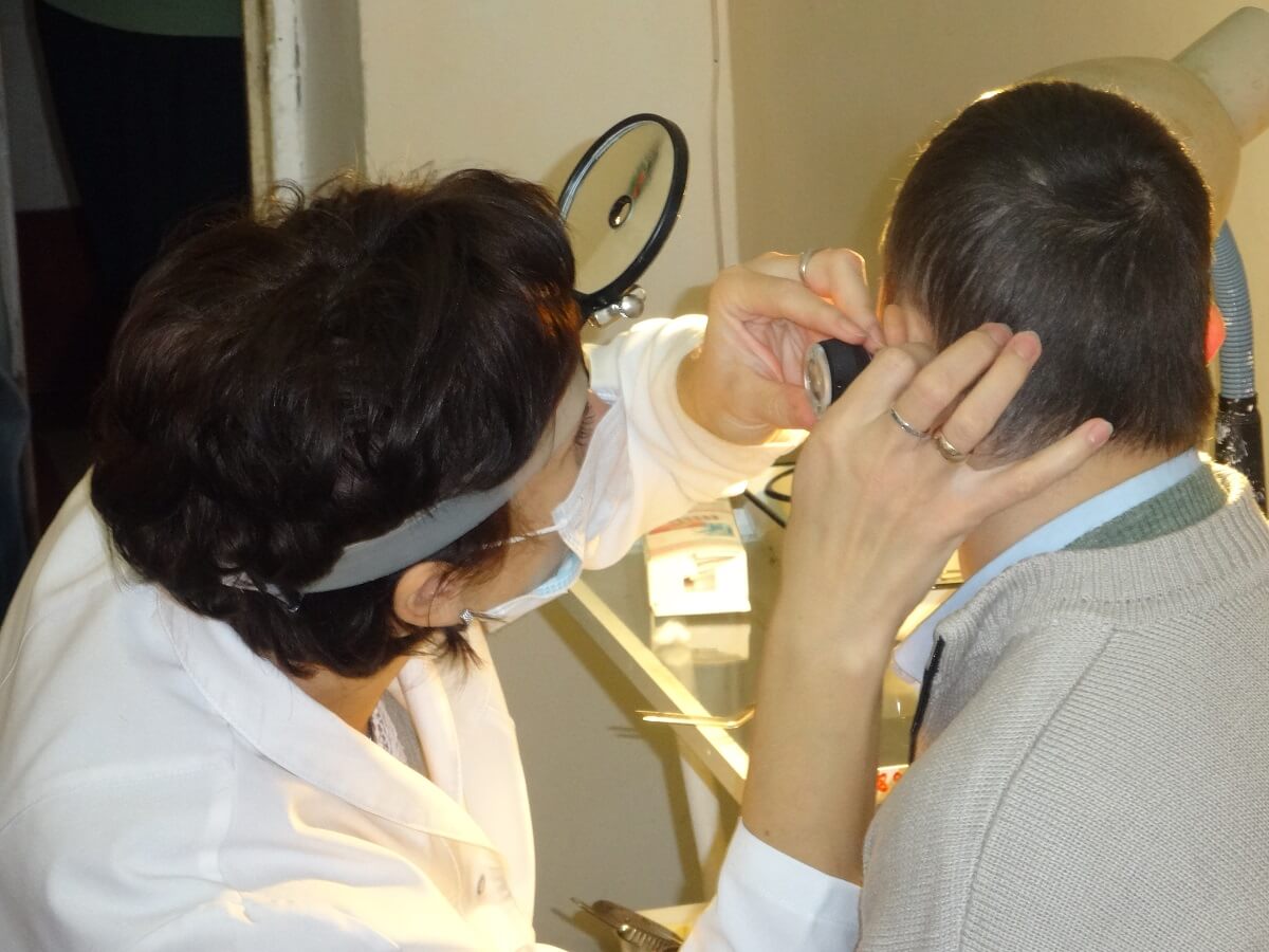 ЛОР «КЛІНІКА АМРІТА»: Проведено лор-огляд вихованців Святошинського будинку-інтернату!