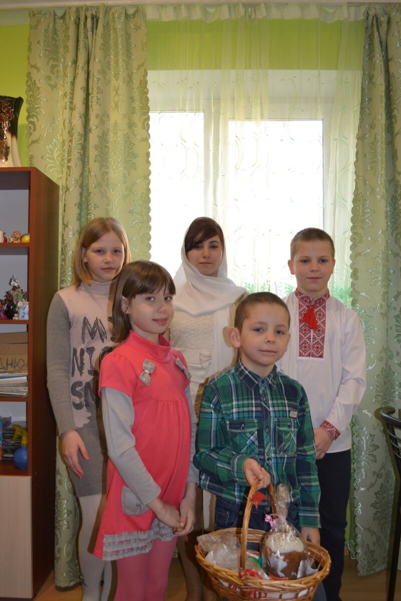 ДБСТ родини Ярових потрібен пилосос!