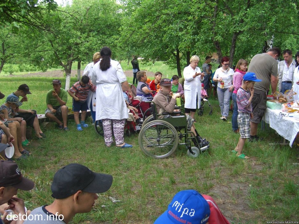 Ніжинський будинк-інтернат 26 травня 2013