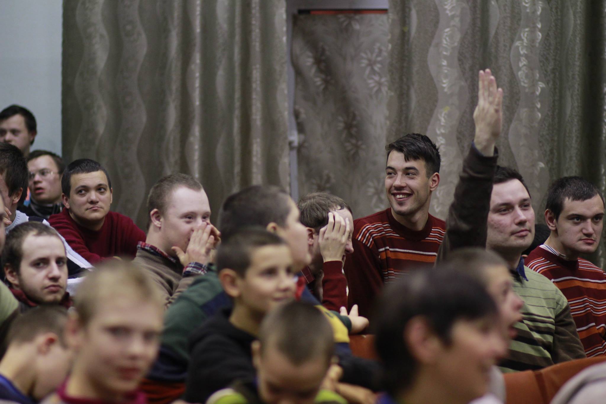 12218330_945936115474268_1073533666_o