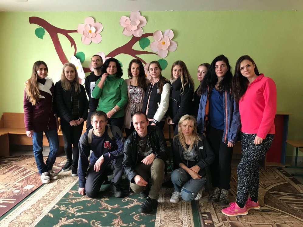 09.11 поездка к деткам