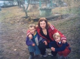 Хочу одного – допомогти стати на ноги брату та сестрі