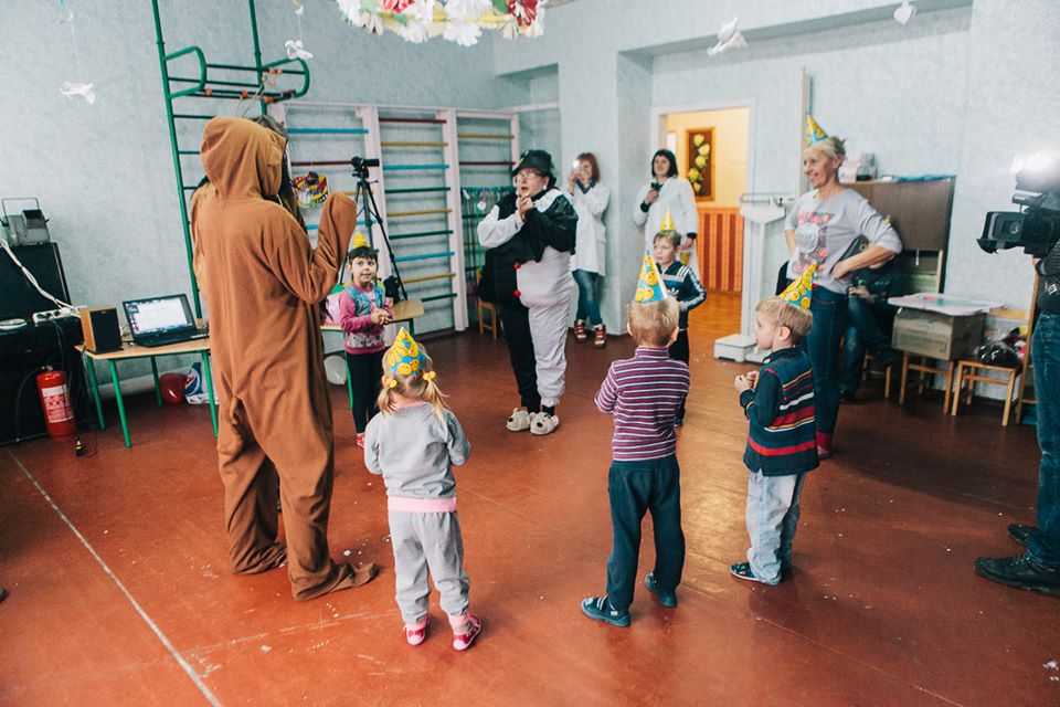 3 лютого - Зимова казка для дітей в зоні АТО