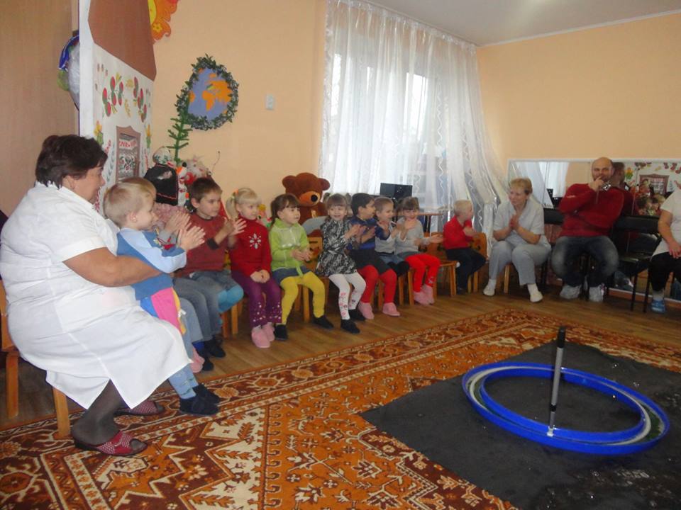 22 листопада - Шоу мильних бульбашок для дітей з ДБ "Зелений Гай"