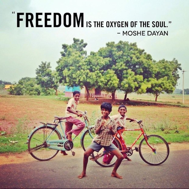 Дети из неблагополучных семей фотографируют мир