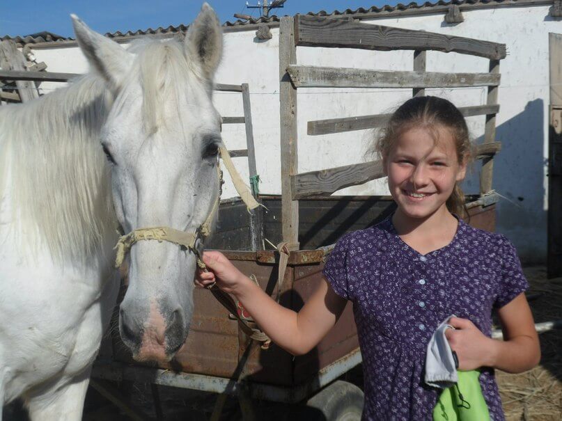 Родині Воротнікових потрібна кафельна плитка!