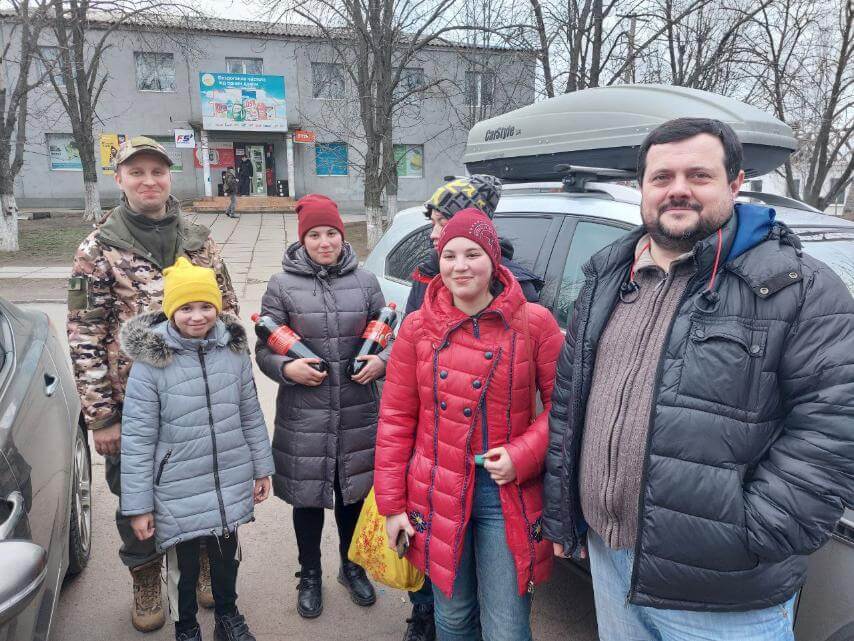 Допомагаємо родинам з деокупованих територій (english version below)