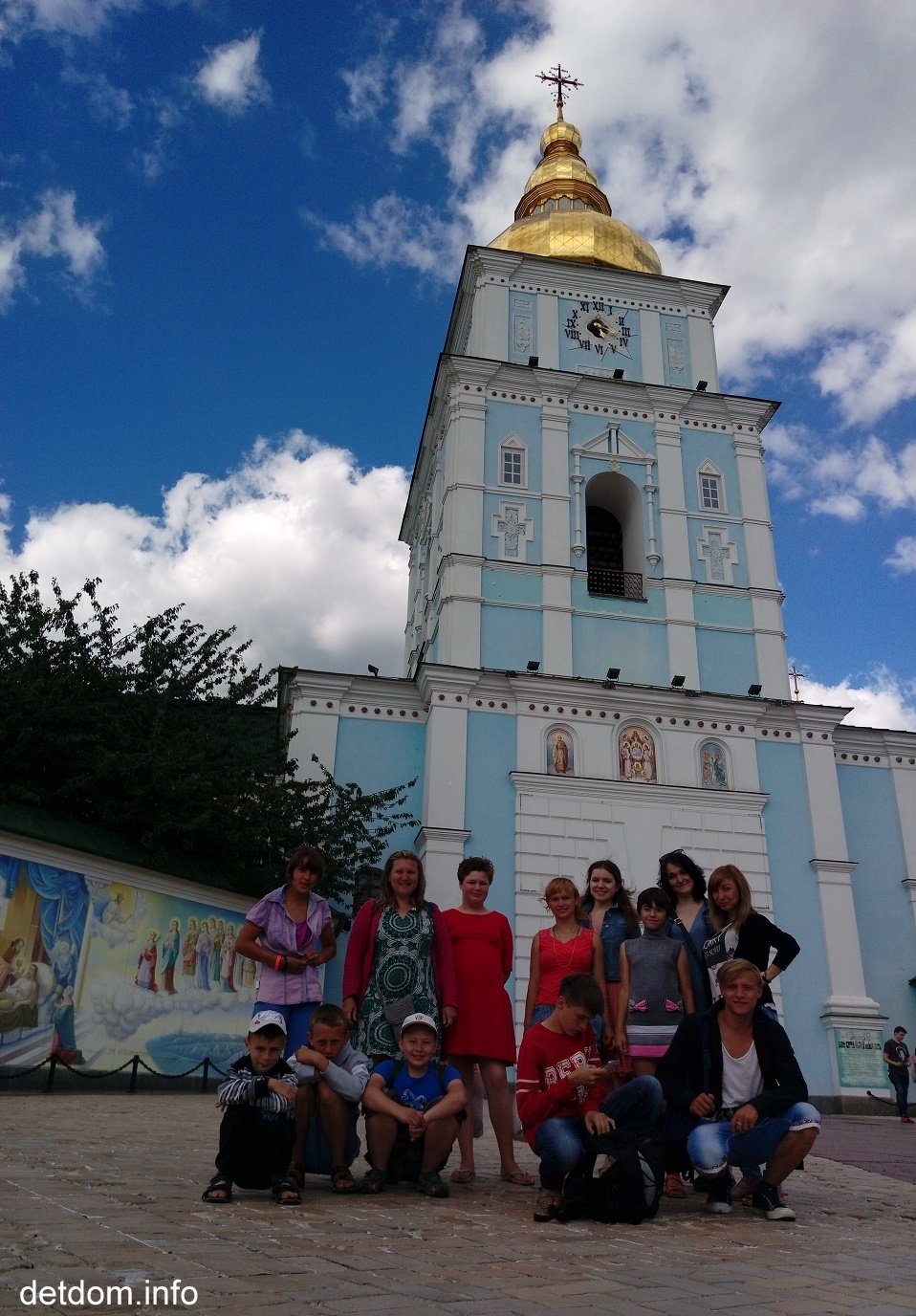 Приємні сюрпризи активним волонтерам!