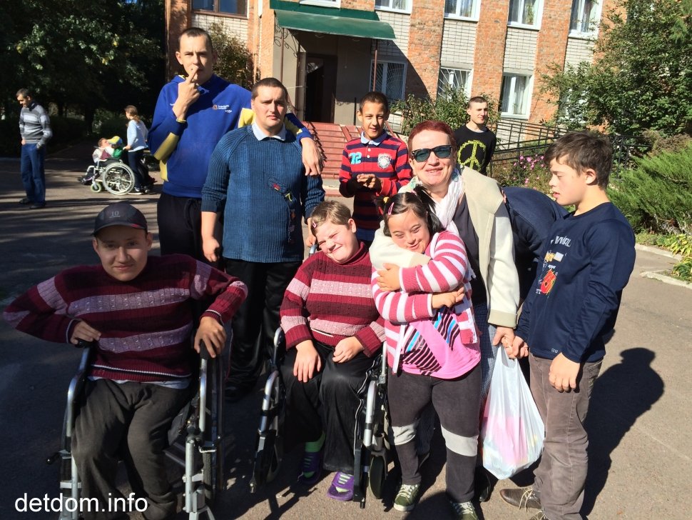 Діти з Ніжинського будинку-інтернату потребують допомоги благодійників