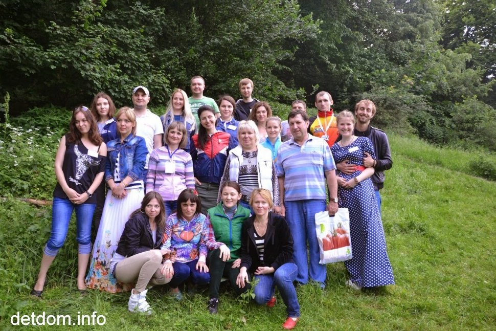 Нам 10 років!