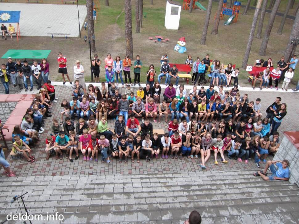 Допоможіть волонтерам відвідати вихованців шкіл-інтернатів!