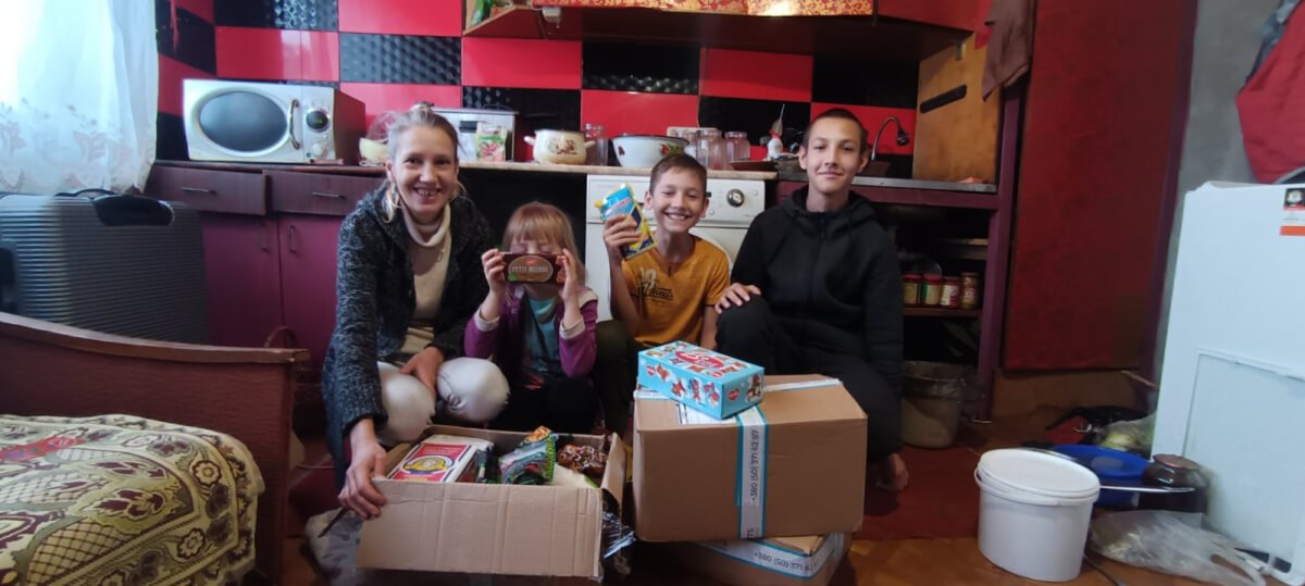 Дякуємо Сільвії та Анатолу! (english version below)