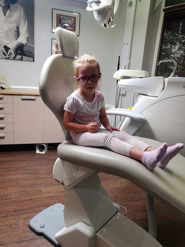 Дякуємо лікарям-професіоналам стоматологічної клініки “MamaDentist”