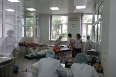 Співробітники Донецької ОДА та журналісти здали кров для онкохворих діток