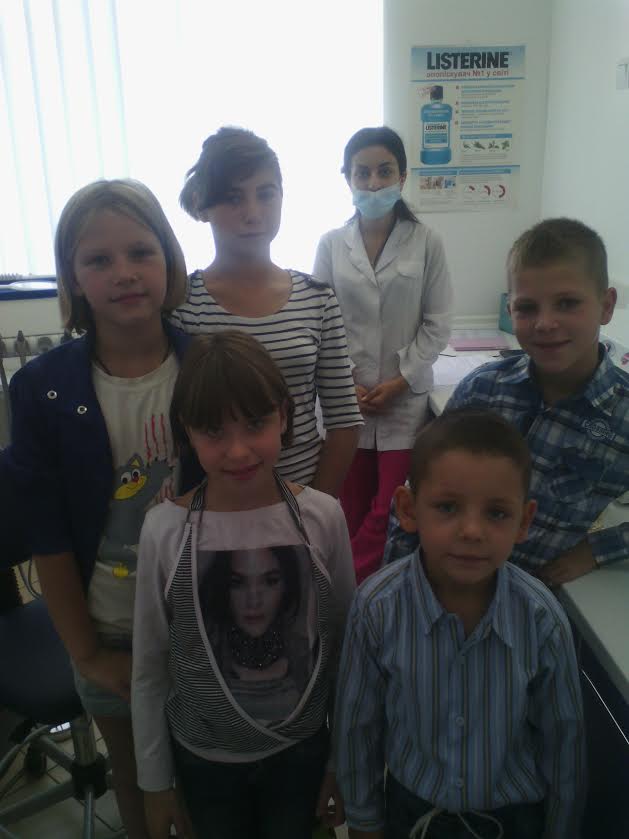 Стаматологічна клініка “Профідент”: Стоматологічною клінікою «Профідент» оглянуто вихованців ДБСТ Ярових!