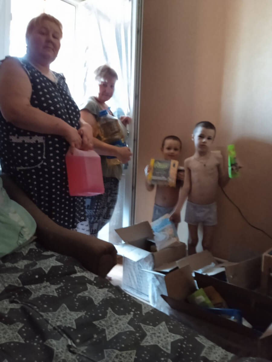 Продукти харчування та засоби гігієни для родини Оксани С. (english version below)