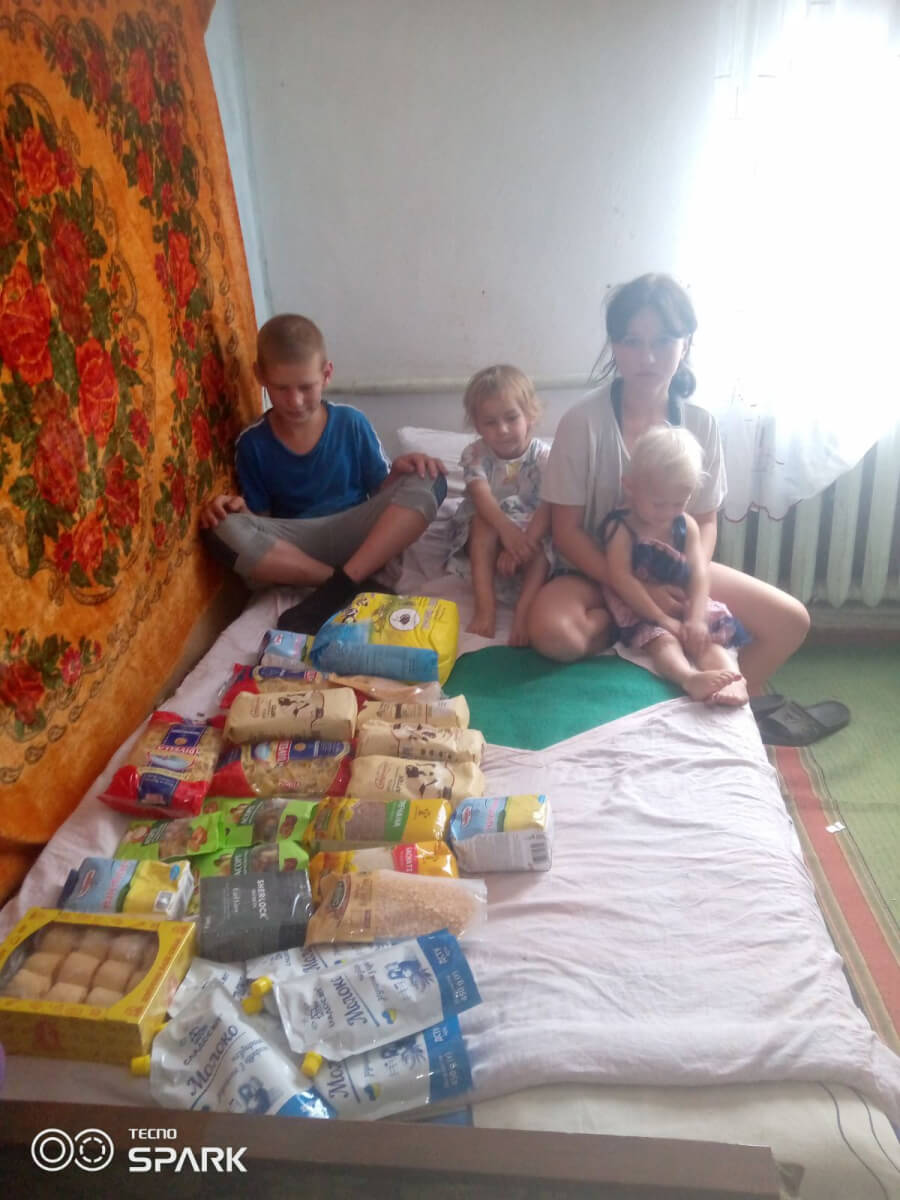 Продуктовий кошик для родин