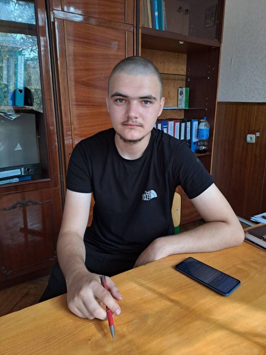 Візитівки учасників проєкту “Успішний старт” 2024/2025 навчальний рік