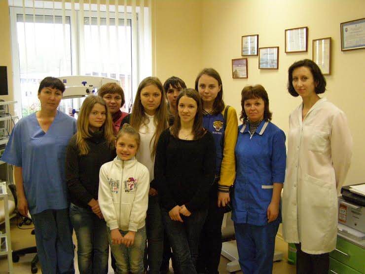 ЛОР-«КЛІНІКА АМРІТА»: ЛОР-“КЛІНІКОЮ АМРІТА” оглянуто вихованців ДБСТ родини Хуторних!