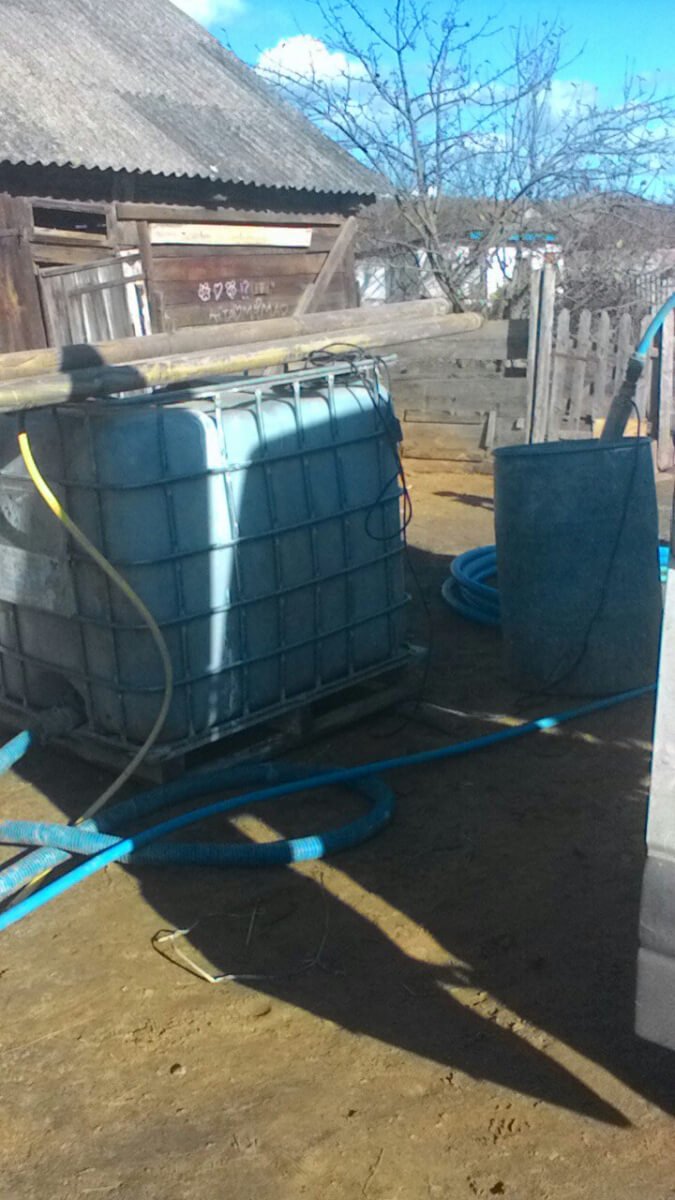 Проводимо воду до будинку родини Лейко!