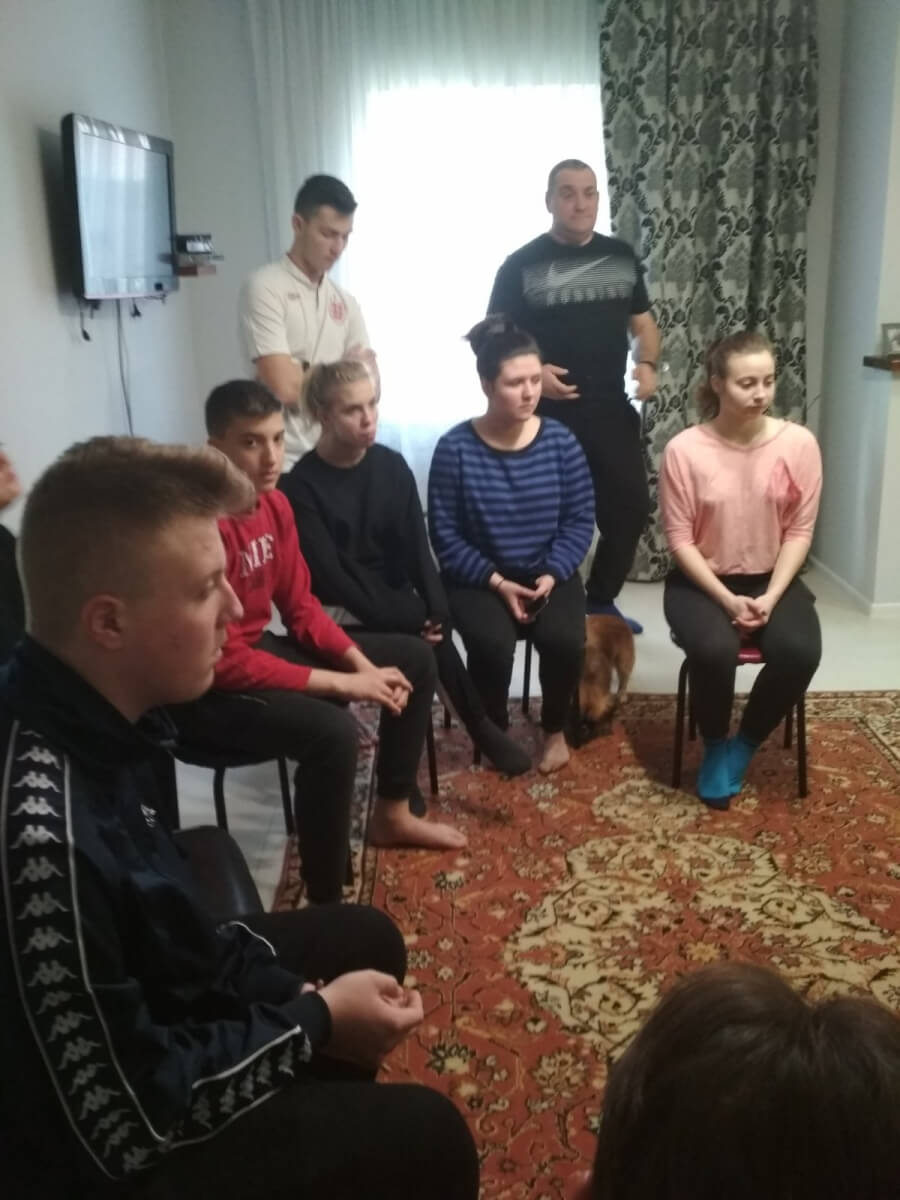 Перша поїздка команди волонтерів AVELLUM