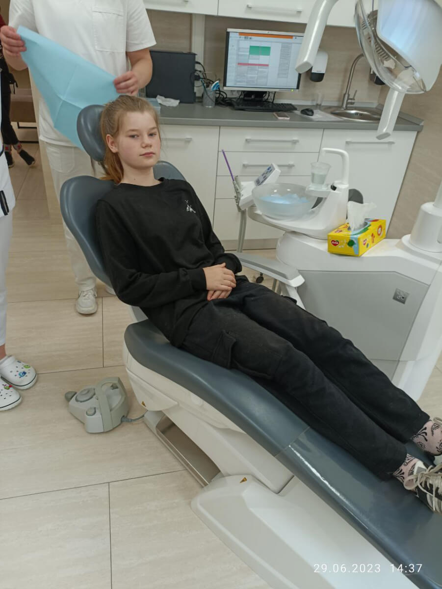 Лікування в Професорській стоматології Любченко (english version below)