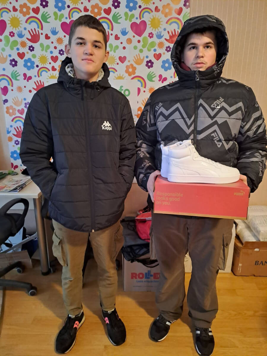 Зима триває – теплі речі в нагоді (english version below)